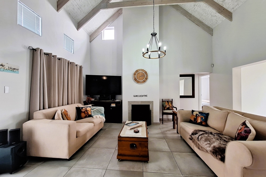 3 Bedroom Property for Sale in Lampiesbaai Western Cape